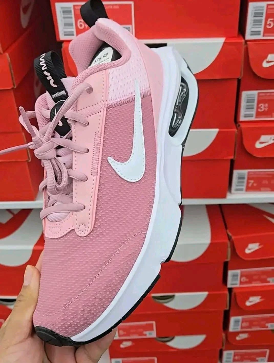 Mixed Brand Shoes Pallets - Image 12