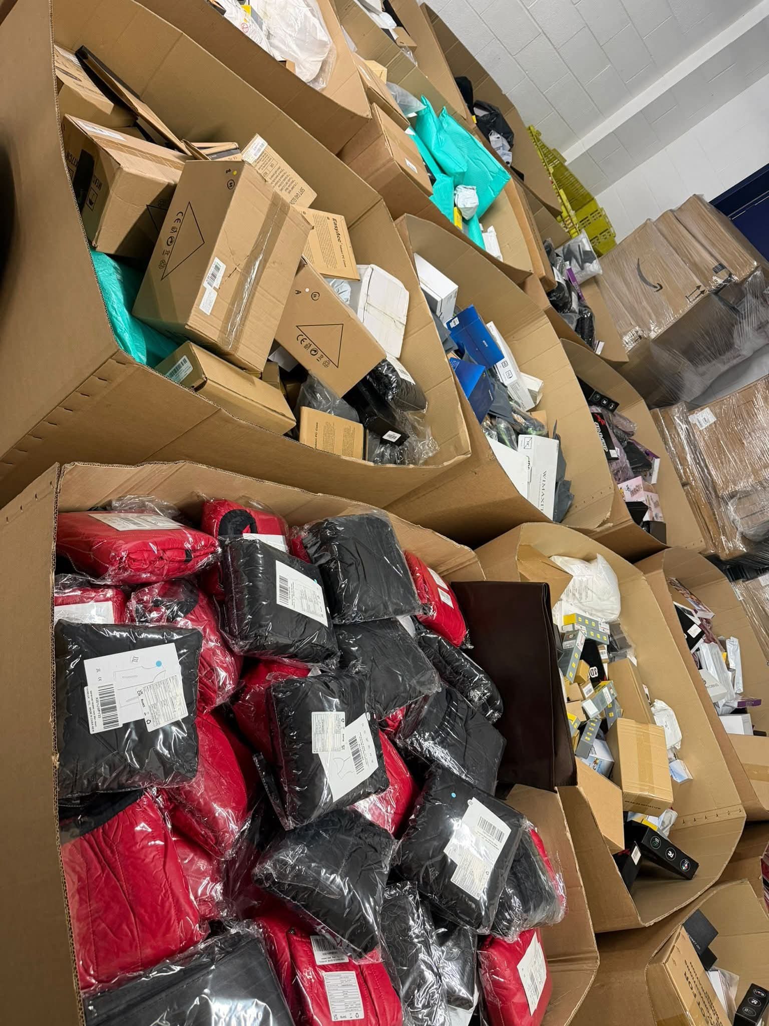 Amazon Small Pallets