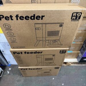 Pet Feeder